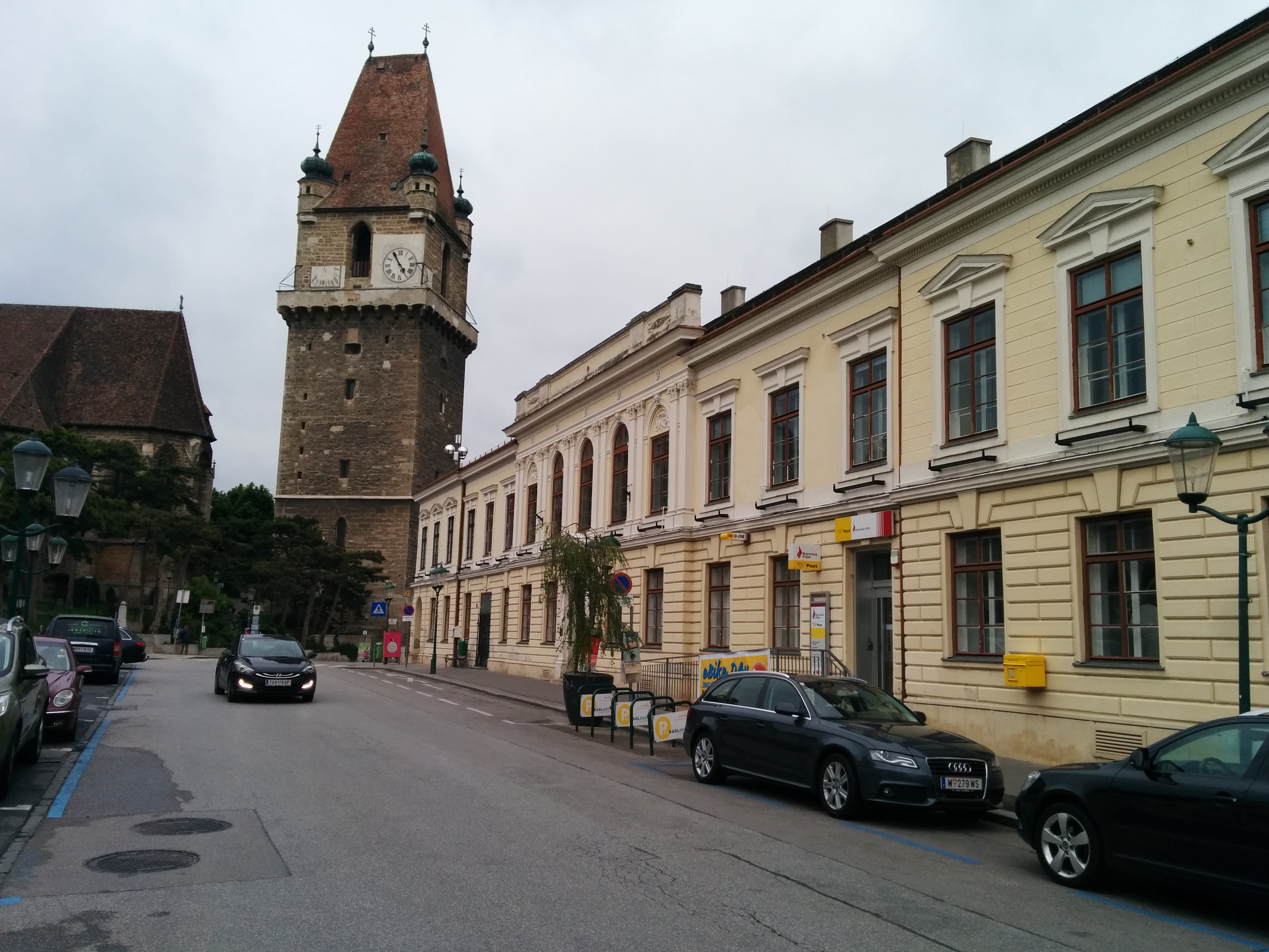 BAWAG P.S.K. Bank für Arbeit und Wirtschaft und Österreichische Postsparkasse AG Filiale Perchtoldsdorf, Marktplatz (Postservice)