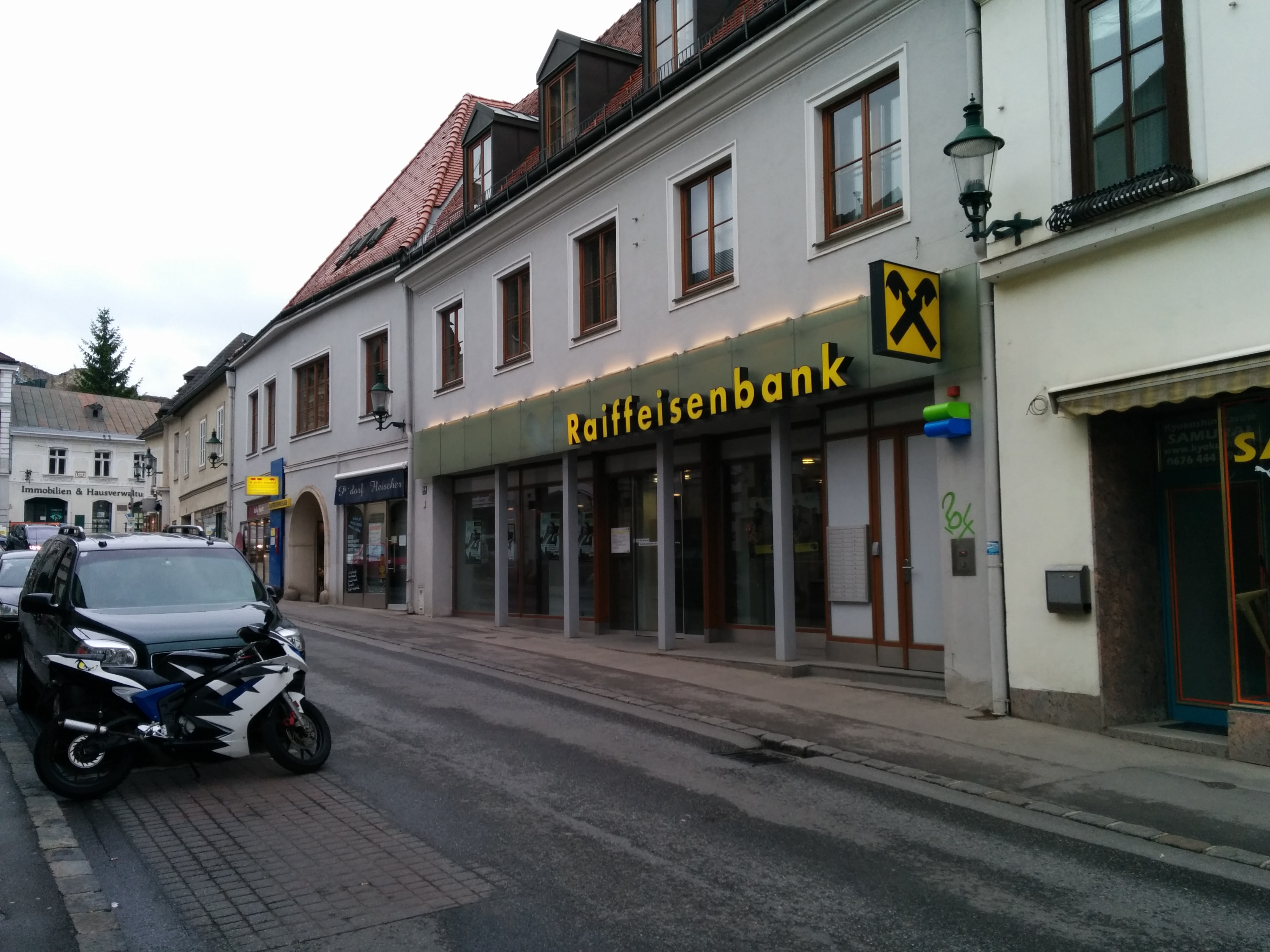 Raiffeisen Regionalbank Mödling eGen Zws. Perchtoldsdorf